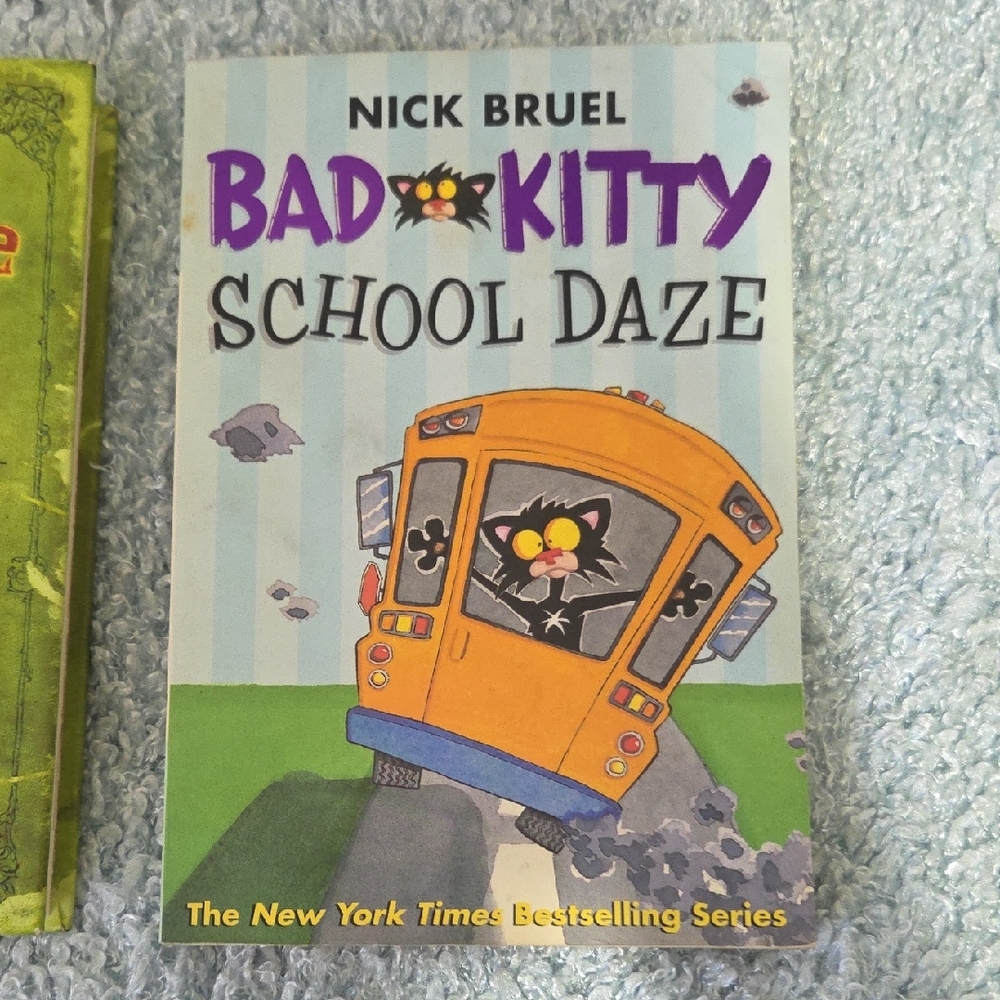 Children's Book Collection - Picture 5 of 8